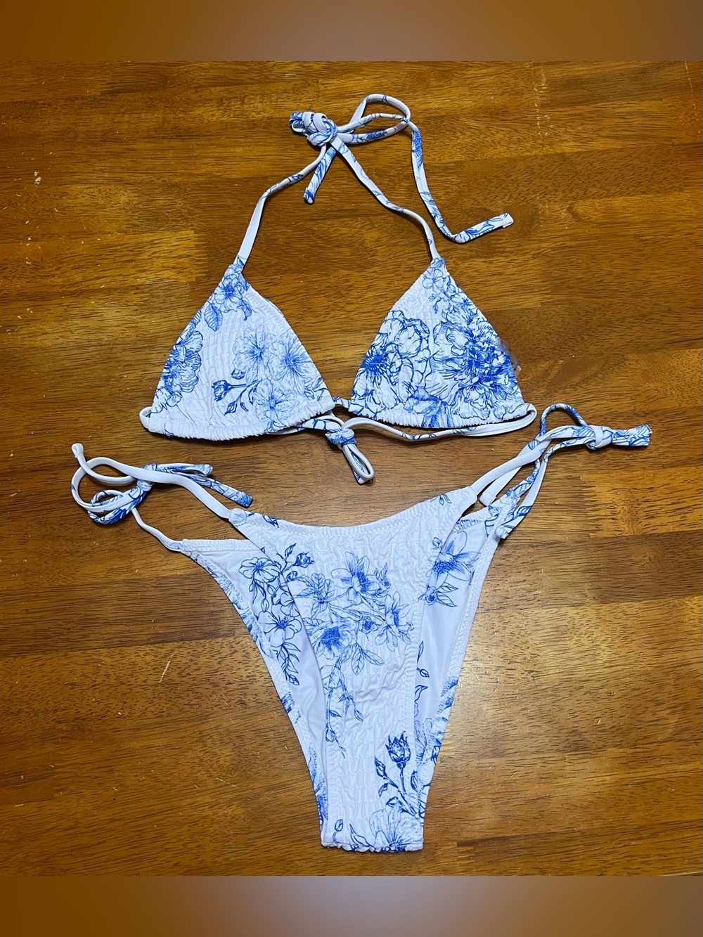 VOLAFA Women's Triangle Bikini Set String Swimsuit size S